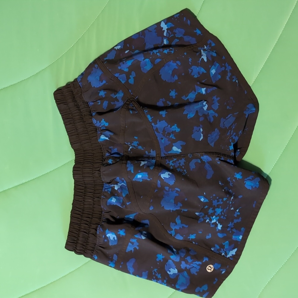 Lululemon Tracker Short Iii *4-Way Stretch - image 2